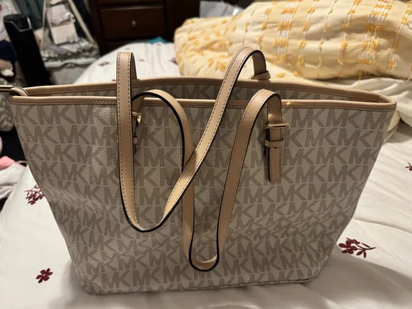 Michael Kors - Image 6