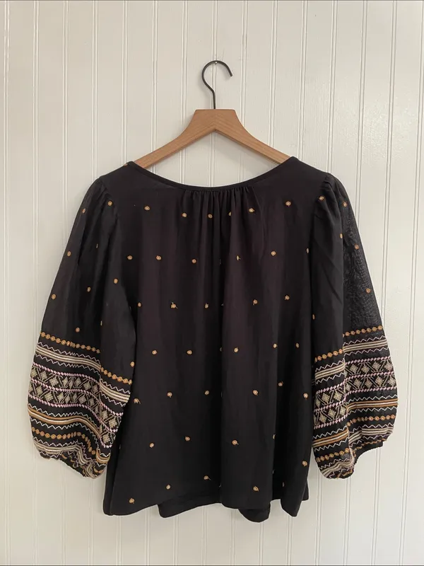 PILCRO | ANTHROPOLOGIE Calanthe Top Embroidered Dark Boho Bohemian Size S - Image 5