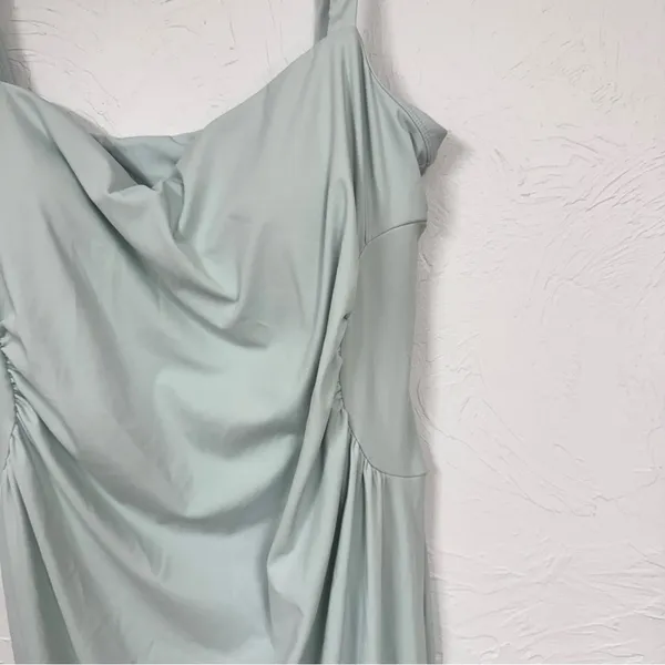 Halara Pastel Green Sleeveless Midi Dress Womens XL Athletic Casual Hiking - Image 3