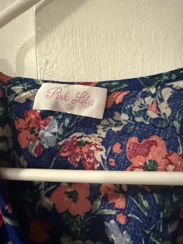Pink Lily Dress Floral - Image 2