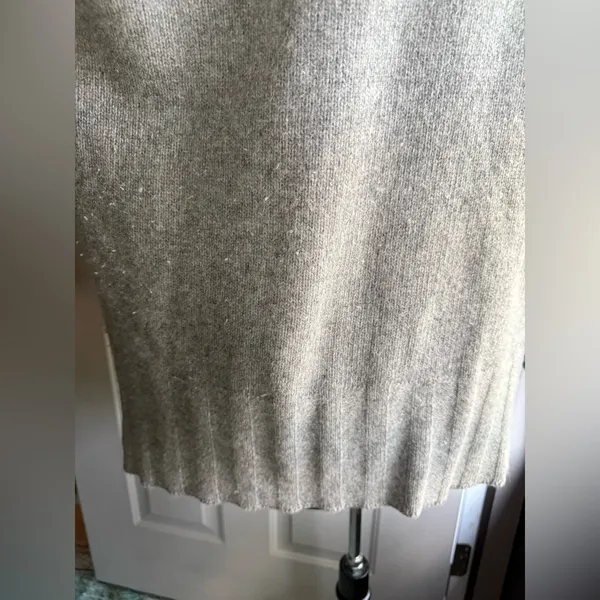 Vintage Y2K The Limited angora rabbit hair henley sweater, size medium - Image 8