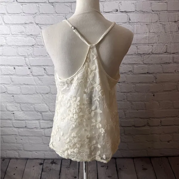 NWT Anthropologie E by Eloise Elegant Cream Floral Lace Women's Top size medium - Image 8