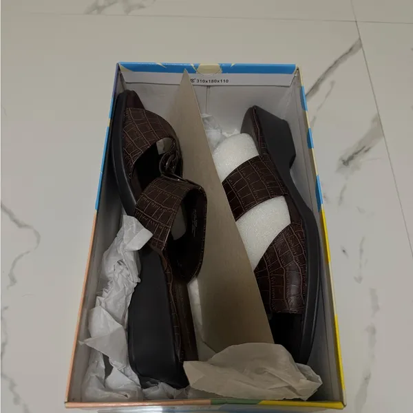 easy street Brown Croc Slide Sandals with Ring Accent - Image 9
