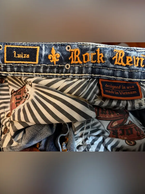 Rock Revival Luisa low rise straight med wash faded Embellished denim jeans 27 - Image 10