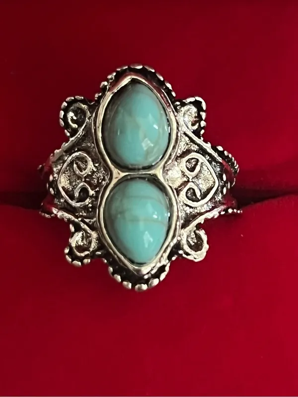 Boho/Vintage Design Stainless Steel Silver Faux Turquoise Ring Size 7 NWT - Image 2