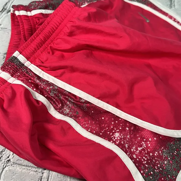 Nike Dri Fit Pink Galaxy Athletic Shorts size Medium Pink Gray White - Image 12