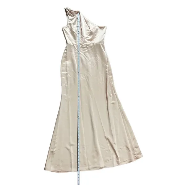 NWT LOVELY Shirred One-Shoulder Satin Trumpet Dress‎ sz 10 Cameo - Image 7