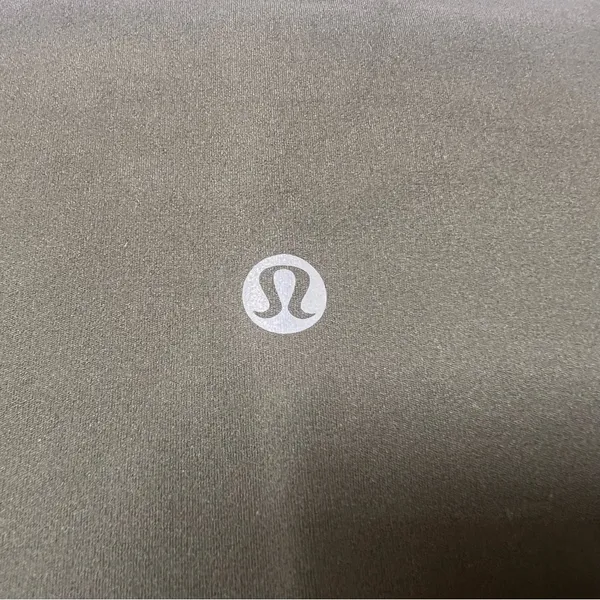 NWT Lululemon Align High Rise Short 4” Army Green Women’s Shorts Size 10 - Image 9