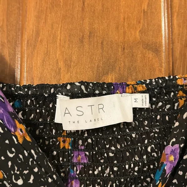 ASTR Black floral Blouse, Medium - Image 5