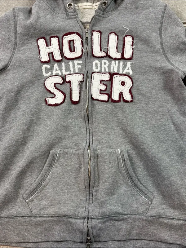 Y2k gray womens hollister zip up hooded sweatshirt - Image 3