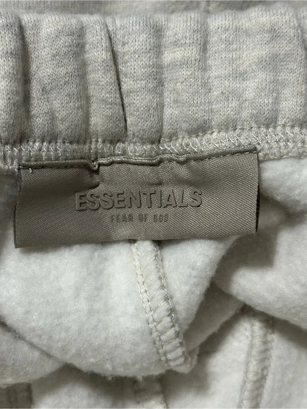 Essentials Fear of God Women’s Uni-Sex XS Heather Light Grey Joggers Sweatpants - Image 4