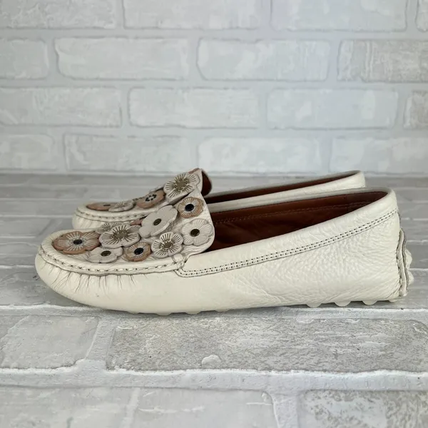 COACH Tea Rose Crosby Loafer Driver Flats Womens 8 Chalk Leather Floral Applique - Image 7
