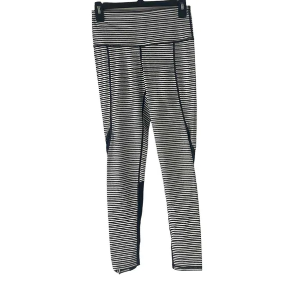 Mono B Small Black‎ Striped High Rise Monochrome Tiramisue Colorblock Leggings - Image 3