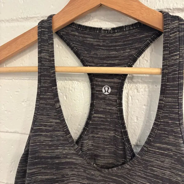 Lululemon grey tank top - Image 2