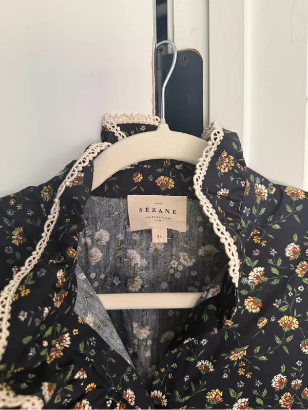 Sézane Chlo Button Down Floral top - Image 2