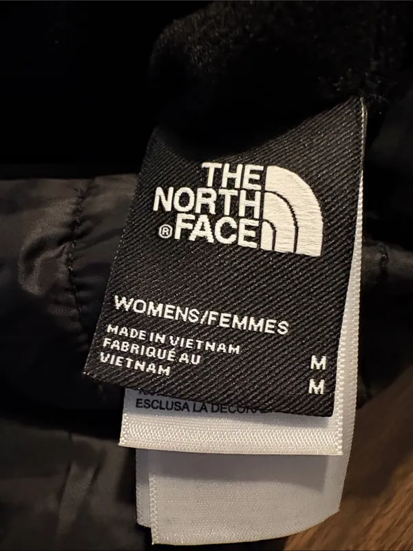 The North Face Medium Mossbud Insulated Reversible Vest - Image 5
