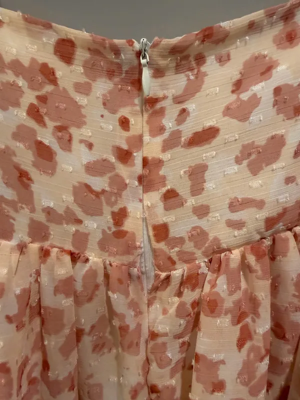 Storia Textured Patterned Puff Sleeve Square Neck Dress Cream / Blush Pink - Image 8