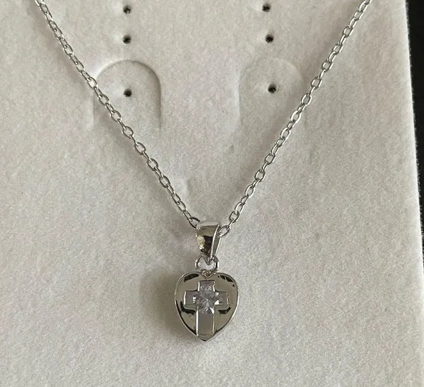 Silver heart and cross necklace - Image 5