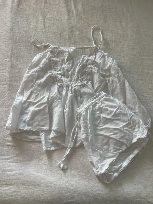Piyama Set Lounge Two-Piece - Image 2