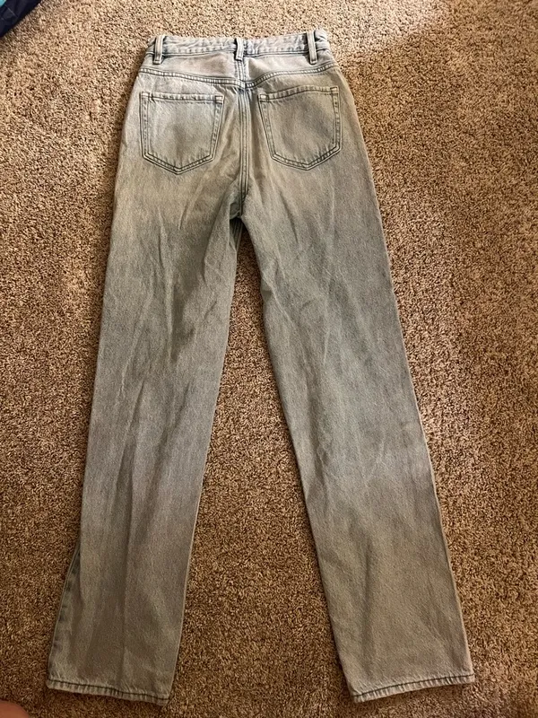 PacSun Classic High-Rise 90’s boyfriend Women’s Jeans - Light Wash - Image 4