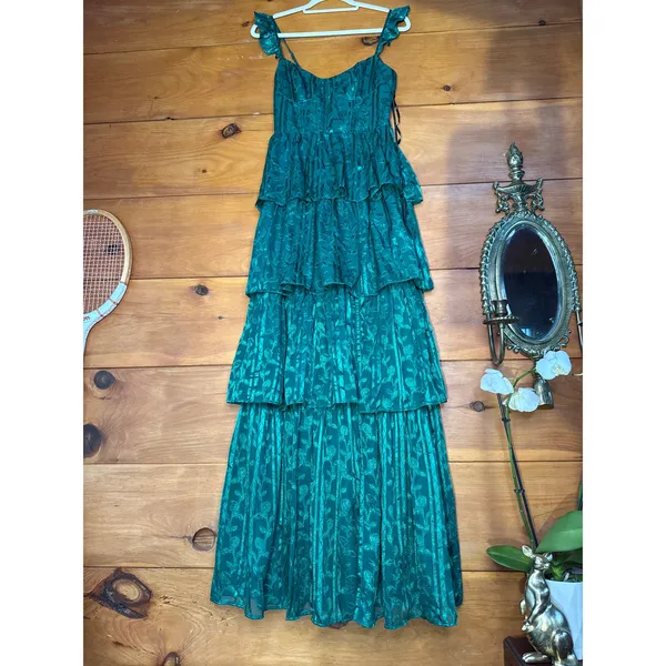 NWT Lulus Stunning Glory Hunter Green Floral Jacquard Tiered Maxi Dress Gala XS - Image 2