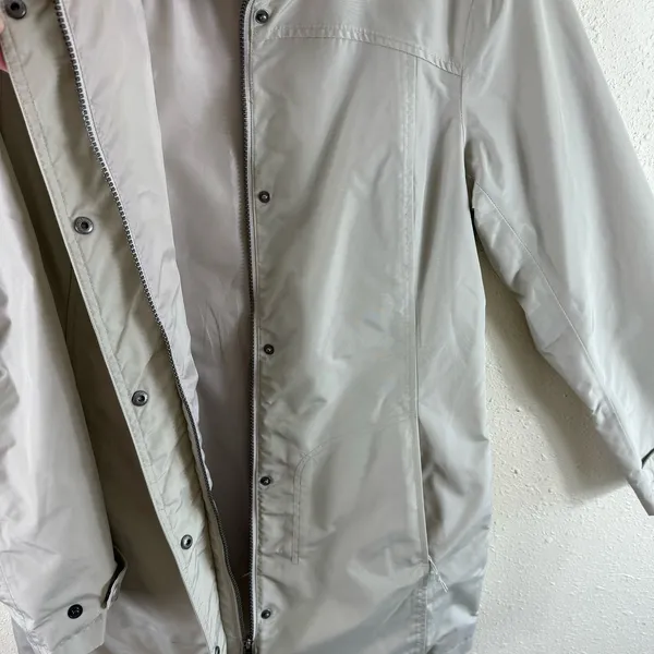 Eddie Bauer Tan Mid-Length High Neck Double Zipper Travex Nylon Jacket Size‎ S - Image 7
