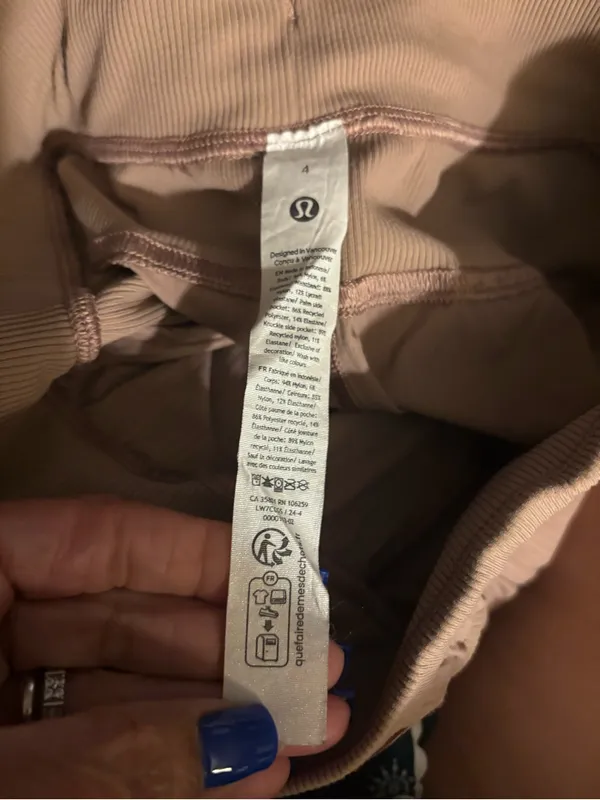 Lululemon dance studio high rise short size 4 warm ash gray - Image 8