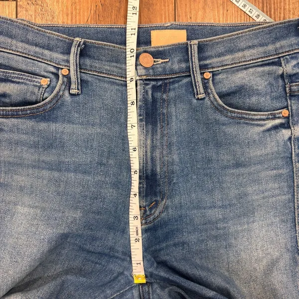 MOTHER Size 26 The Insider Crop Step Fray Jeans Hey Sun Wash Raw Hem High Rise - Image 12