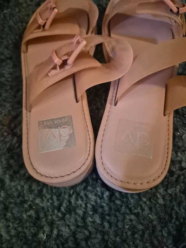 Dolce Vita Pink Sandals 6.5 - Image 8