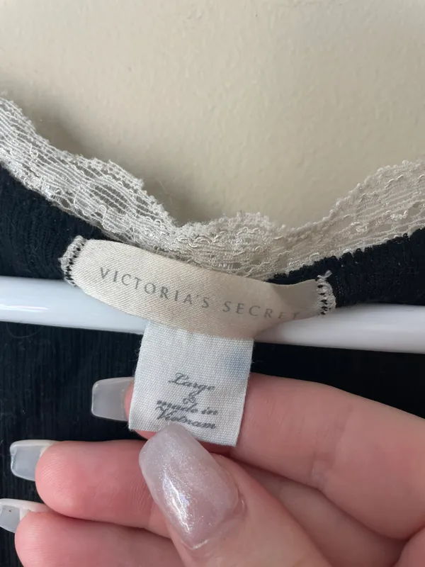 victoria’s secret tank top - Image 2