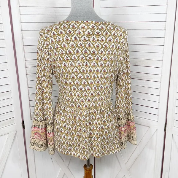 Style & Co‎ Printed Flared Hem Bell Sleeve V Neck Top Yellow Multi Small - Image 4