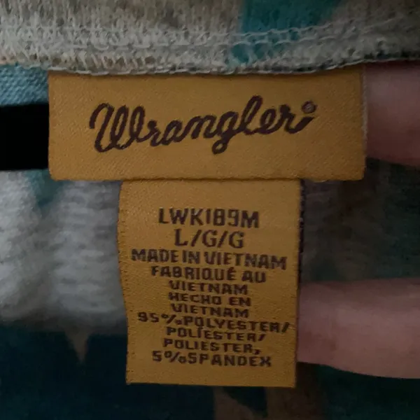 Wrangler Western Geometric Boatneck Top Large Cowgirl - Image 3