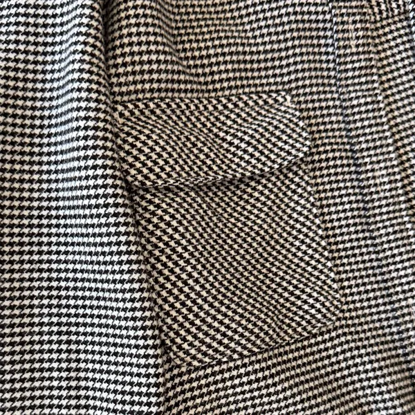 Abercrombie & Fitch Black and White Houndstooth Top - Image 3