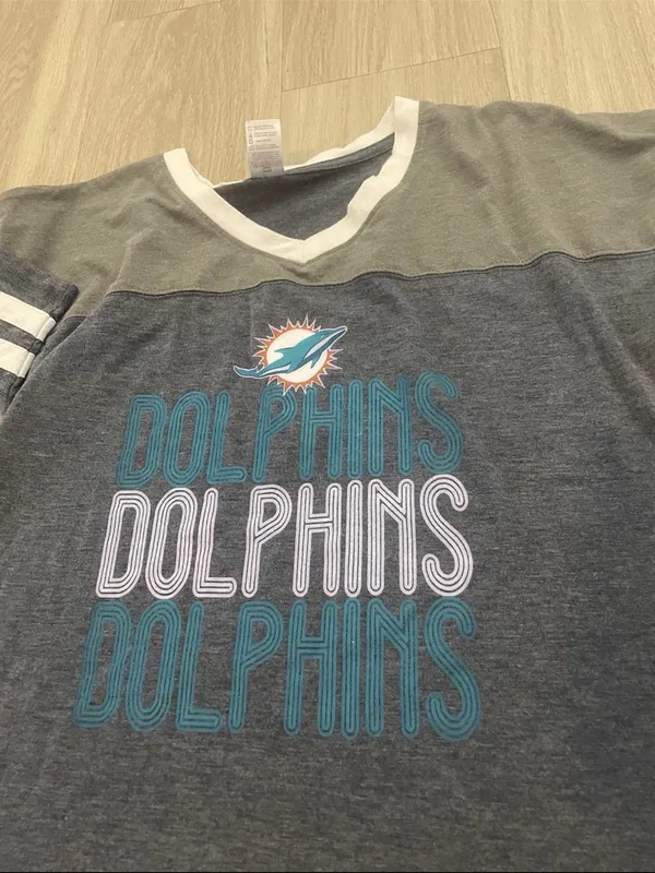 NFL Girls Gray & Teal Miami Dolphins Short Sleeve V-Neck Tee - Image 2
