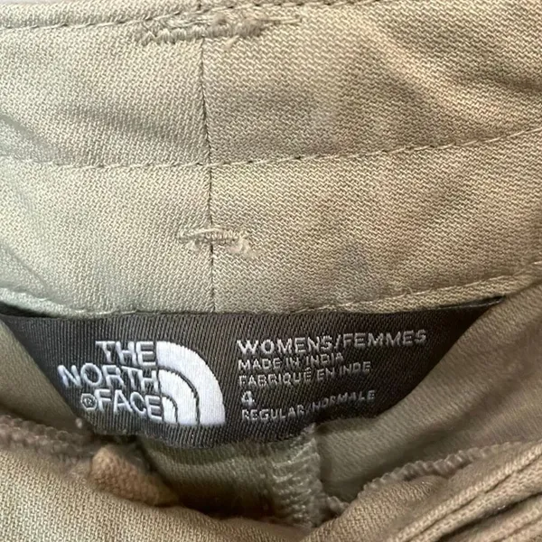 The North Face Women's 4 Boulder Stretch Hiking Chino shorts Outdoor #900 - Image 3