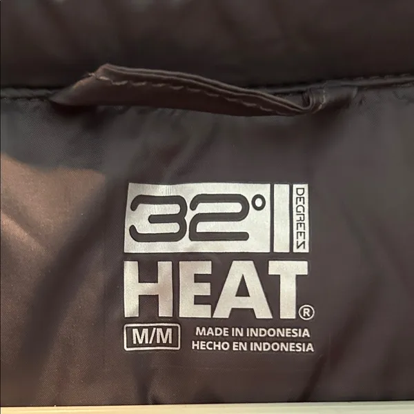 NWT 32 Degrees Grey Insulated Vest - Image 2