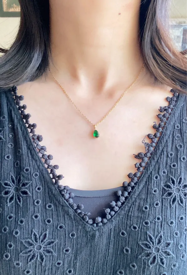 Handmade gold tone stainless steel chain & teardrop shaped green glass crystal chic vintage retro style necklace💚👼 - Image 6