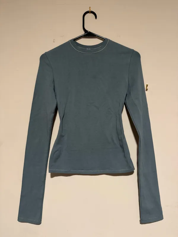 SKIMS Cotton Jersey T-Shirt Long Sleeve XS - Image 4