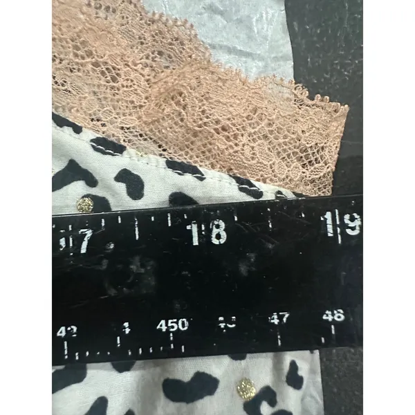 Victoria's Secret Leopard Print Lace Trim Camisole Top Gold Foil Dots Large - Image 7