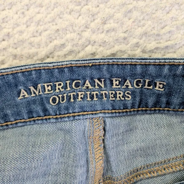 American Eagle Tomgirl Distressed‎ Jean Shorts Womens 00 Blue Denim Button Fly - Image 3