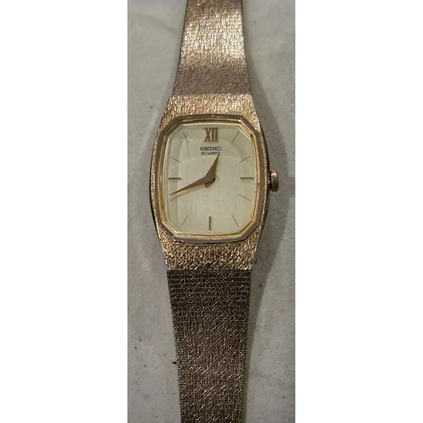Seiko Quartz Ladies Watch Gold Tone Rectangle Case Textured Band‎ 387034 - Image 3
