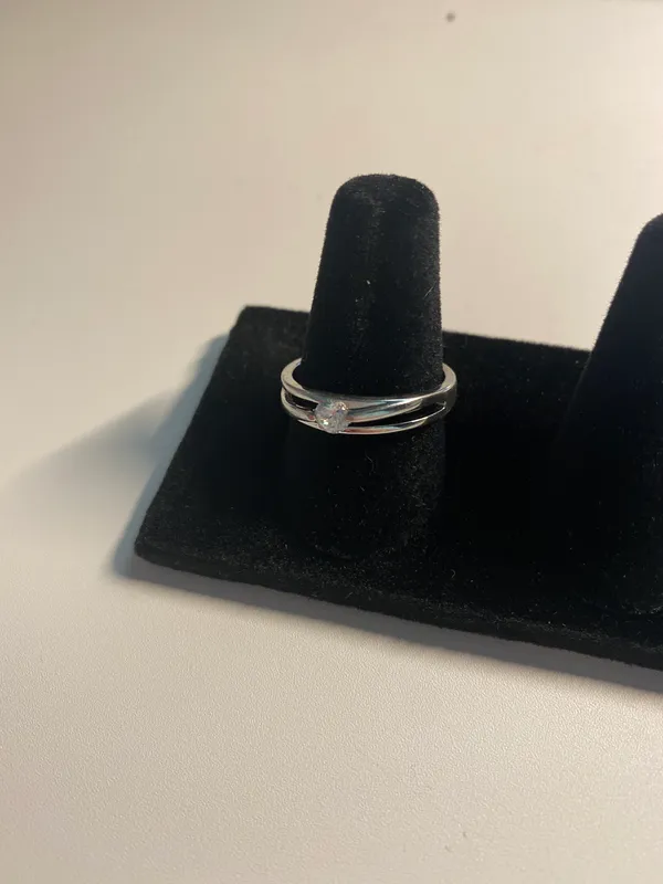 Silver Diamond Ring - Image 2