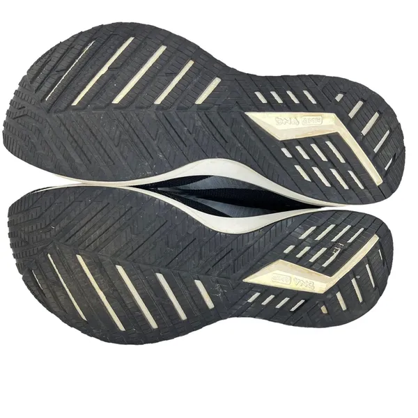 Brooks Women's Levitate 4.0 Sneakers Black Size 9.5 Running Jogging Walking Shoe - Image 12
