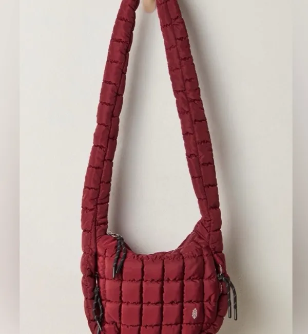 NWT FP movement mini quilted carryall - Image 2