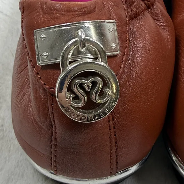 Soto Massini Milano Cognac Brown Leather Ballet Flats Silver Padlock Heel Sz9-10 - Image 4