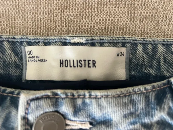 Hollister Jean Skirt (with shorts) - Image 3