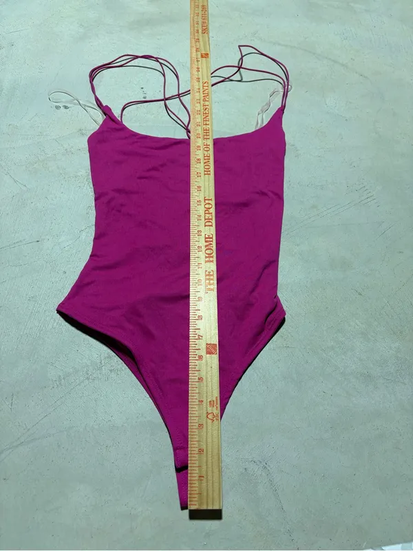 Windsor NWT Hot Pink tank top bodysuit with Strappy Back medium - Image 5