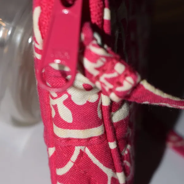 Vera Bradley Wristlet, Fuschia & White, Zip Around - Image 8