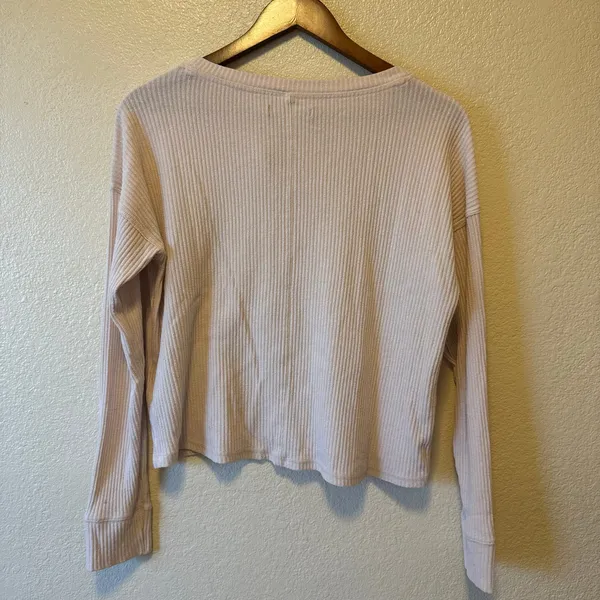 Abercrombie & Fitch Beige Ribbed Notch Neck Long Sleeve Top Medium - Image 3