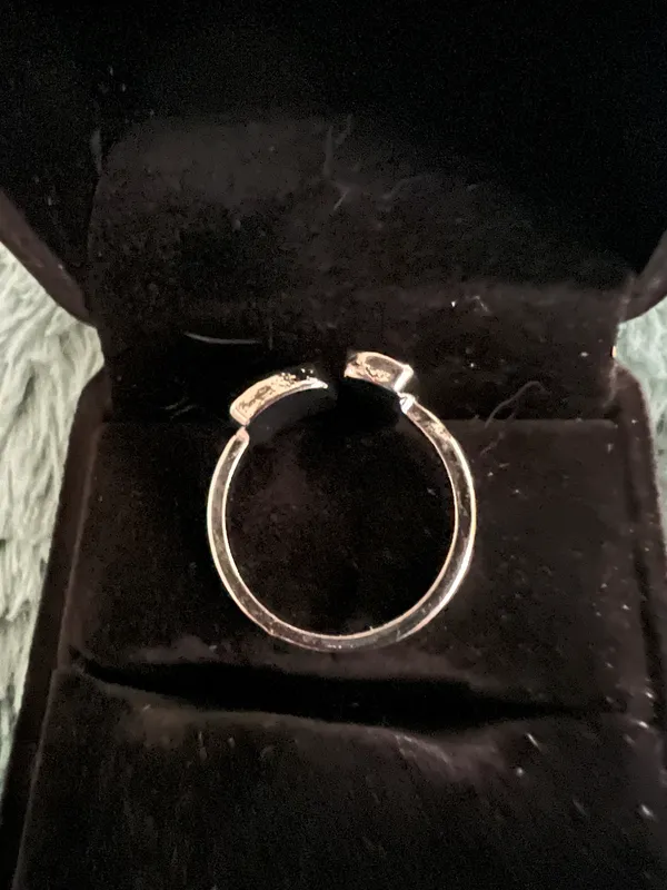 Women’s Stainless Steel Silver Faux Emerald Adjustable Band Size 7-9 - Image 3
